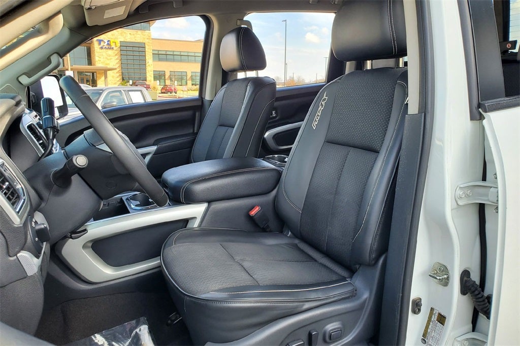 2017 Nissan Titan PRO-4X