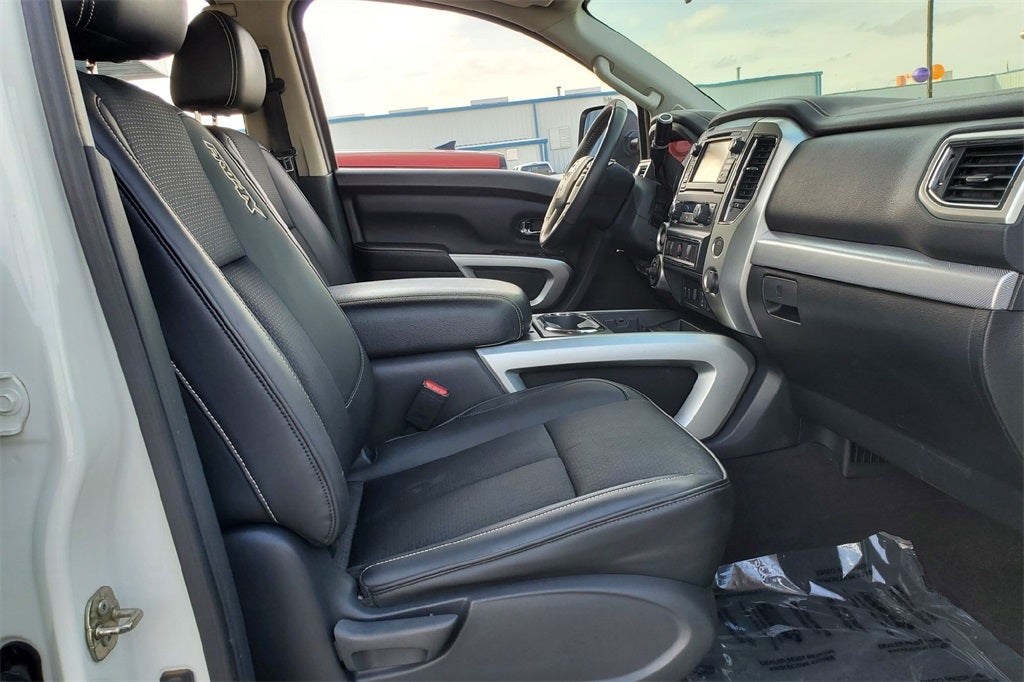 2017 Nissan Titan PRO-4X