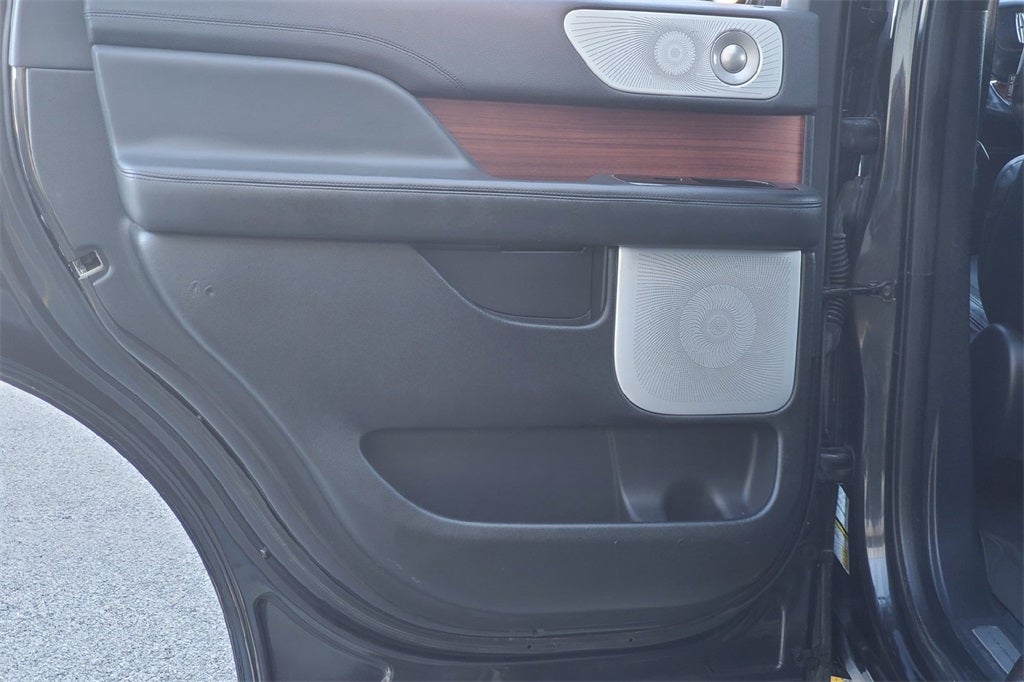 2022 Lincoln Navigator Reserve