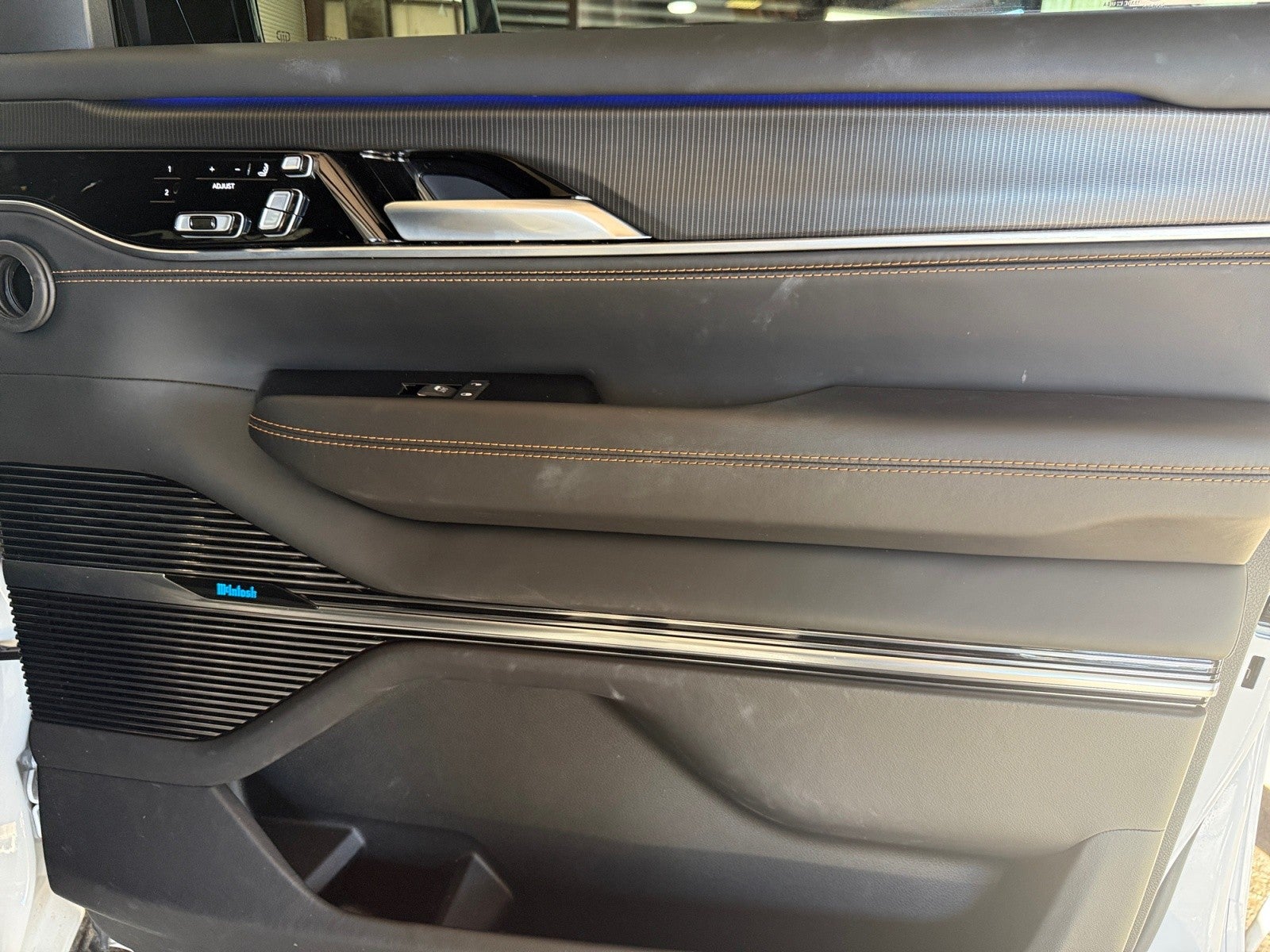 2024 Jeep Grand Wagoneer Series III