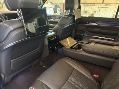 2024 Jeep Grand Wagoneer Series III