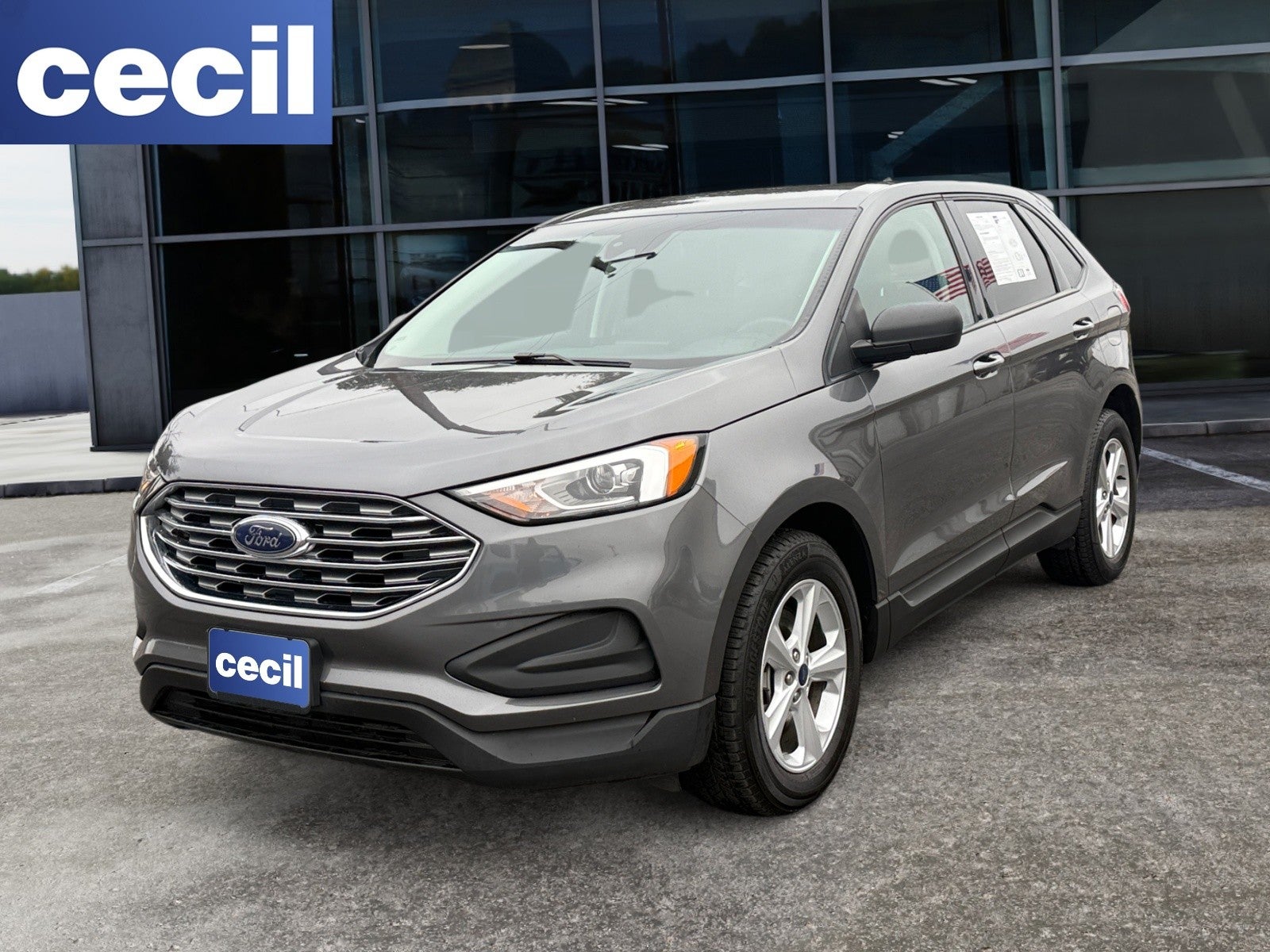 2022 Ford Edge SE