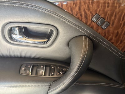 2020 Nissan Armada Platinum