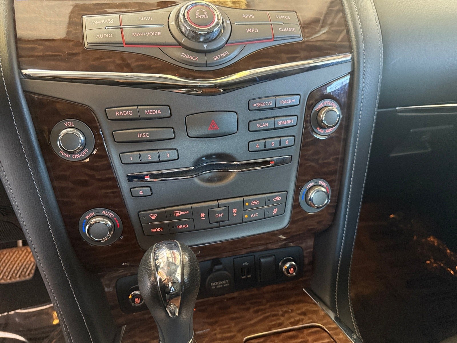 2020 Nissan Armada Platinum