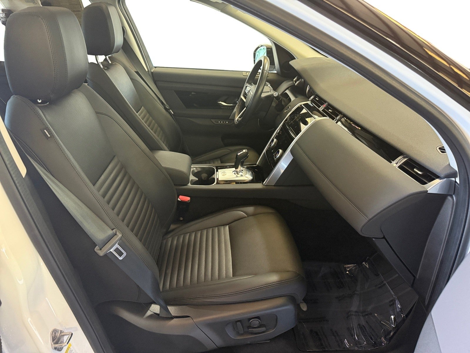 2023 Land Rover Discovery Sport SE