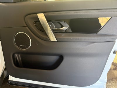 2023 Land Rover Discovery Sport SE