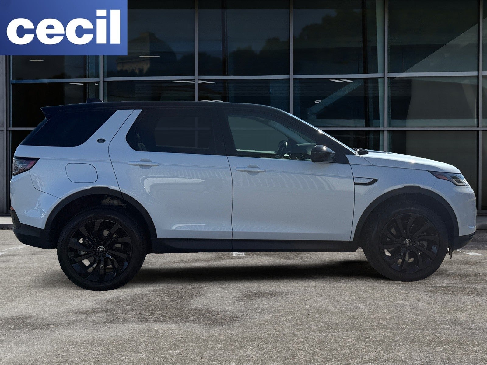 2023 Land Rover Discovery Sport SE