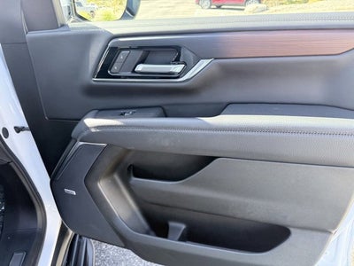 2025 GMC Yukon XL Denali