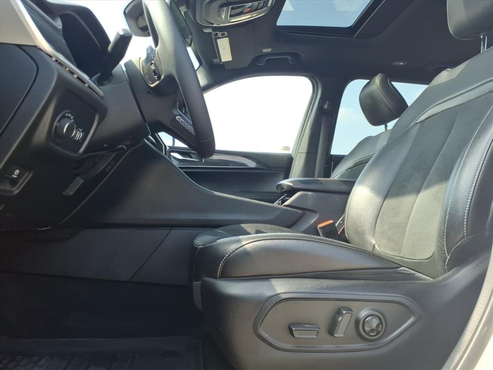 2023 Jeep Grand Cherokee L Altitude X