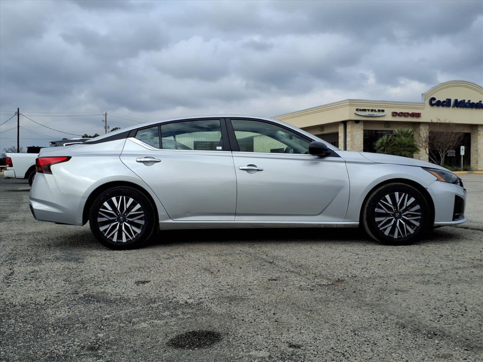 2024 Nissan Altima 2.5 SV