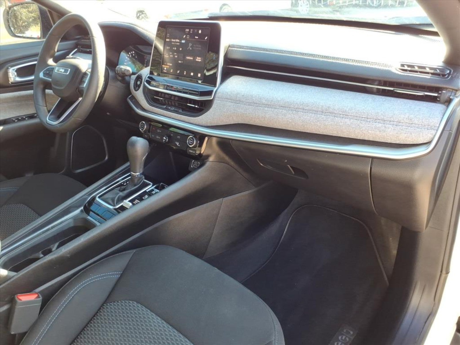 2025 Jeep Compass Sport