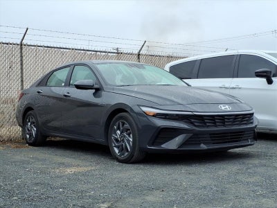 2024 Hyundai Elantra SEL