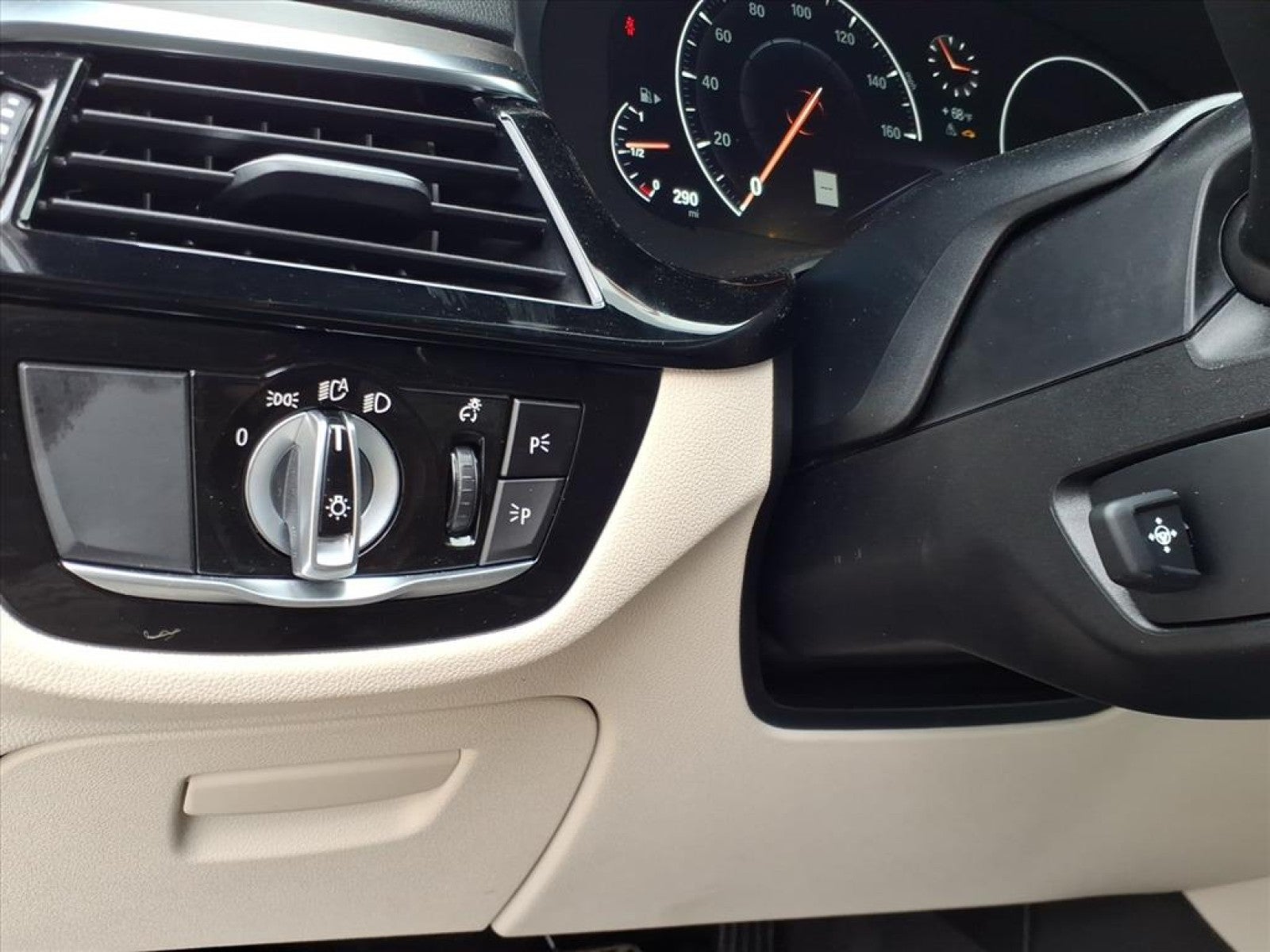 2019 BMW 5 Series 540i