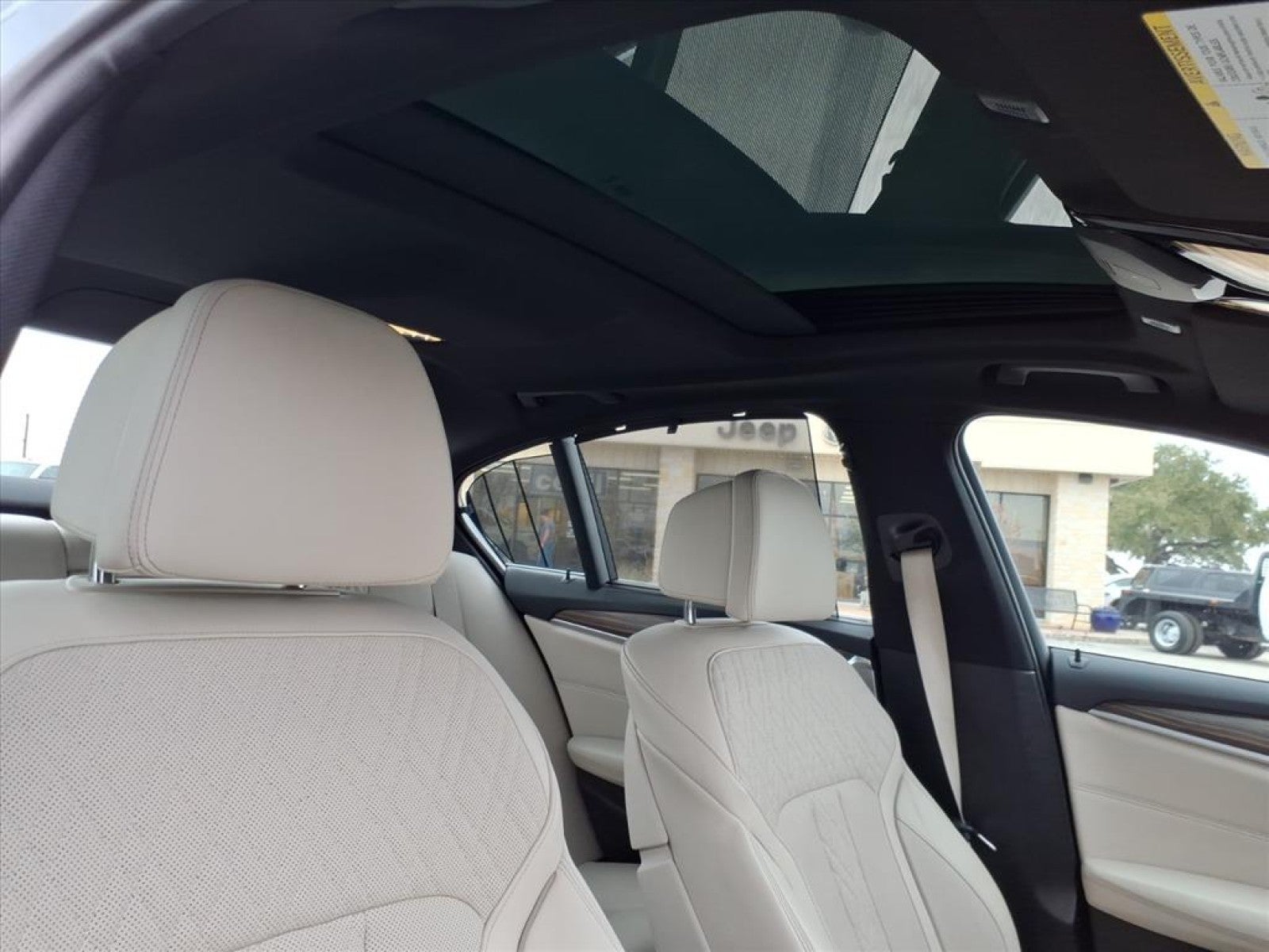 2019 BMW 5 Series 540i