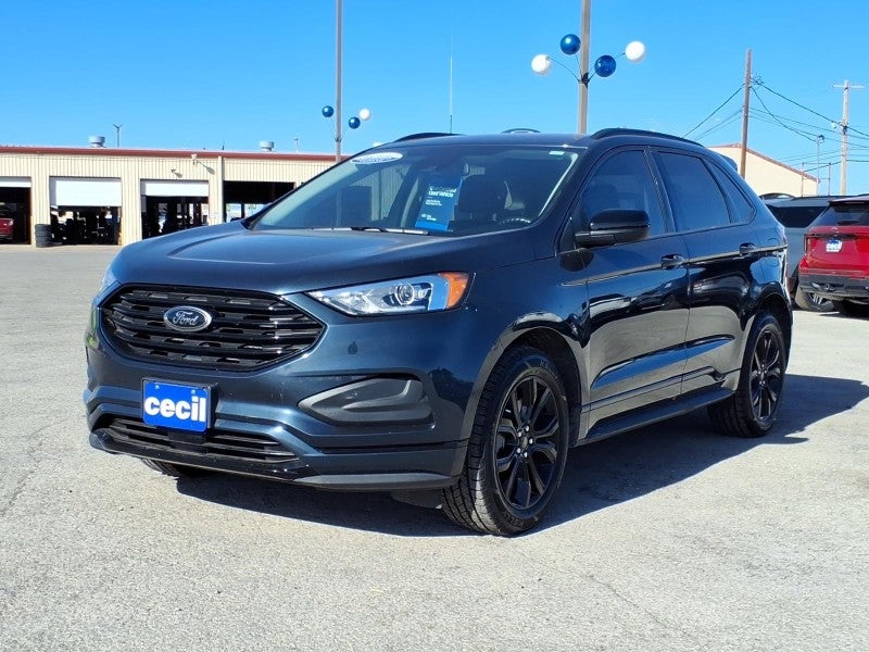 2022 Ford Edge SE